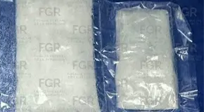 Mujer intent&oacute; meter cristal a La Pila en su ropa interior