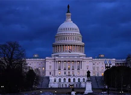 Trump defiende mano dura en migraci&oacute;n y econom&iacute;a en discurso