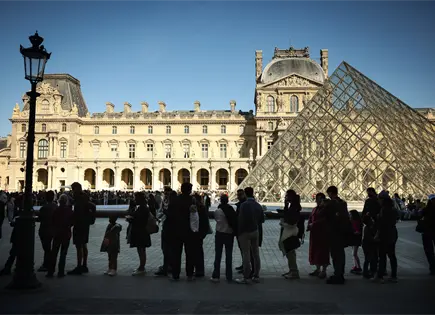 Christophe Leribault asume direcci&oacute;n del Louvre tras renuncia de des Cars
