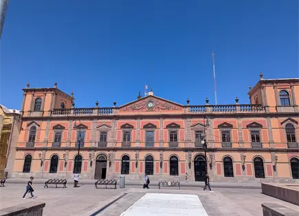 Se incrementaron recursos para la UASLP en 2026, asegura Sefin Se incrementaron recursos para la UASLP en 2026, asegura Sefin