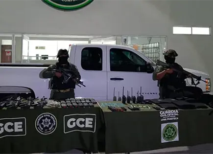 Aseguran armas, droga y equipo t&aacute;ctico en El Naranjo