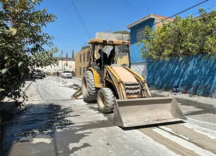 Colapsos de drenaje en Julián Carrillo Colapsos de drenaje en Julián Carrillo