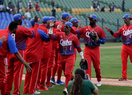 Ocho miembros de Cuba no reciben visas para Cl&aacute;sico Mundial