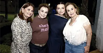 &iexcl;HERMOSA NOVIA!