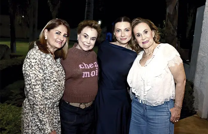 &iexcl;HERMOSA NOVIA!