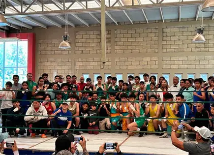 Todo un éxito la velada boxística Todo un éxito la velada boxística