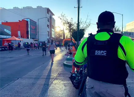 Activan operativo vial por carrera atl&eacute;tica en la capital