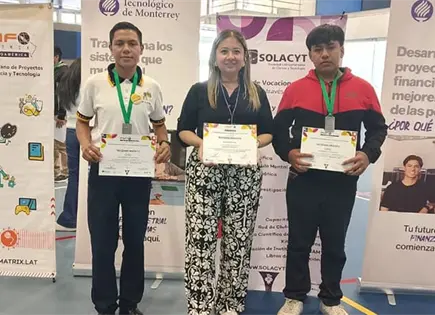 Alumnos de zona t&eacute;nek a concurso de cortometraje