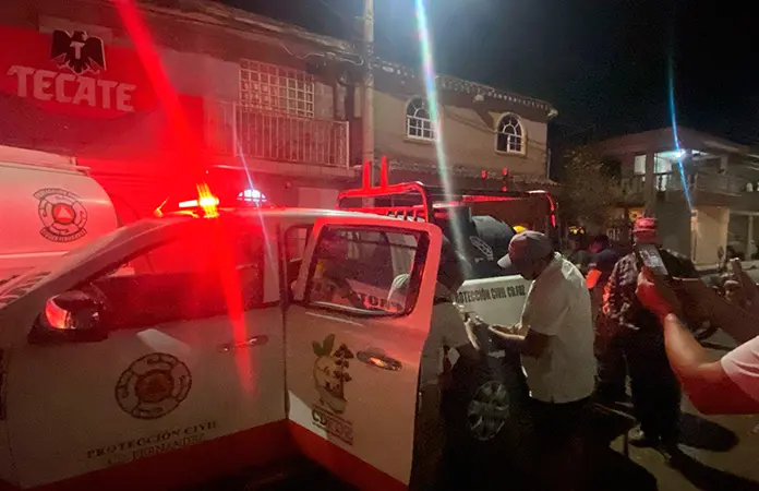 Bombero intoxicado al combatir incendio