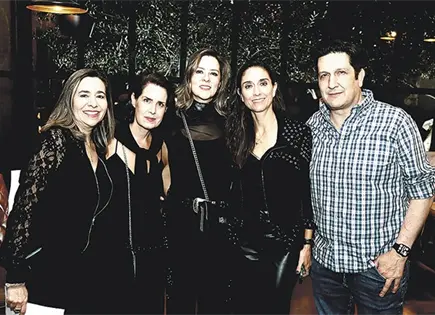 &iexcl;BUEN AMBIENTE ENTRE AMIGOS!