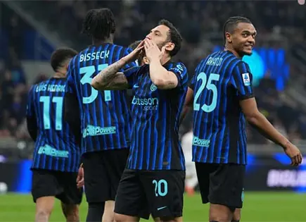 El Inter se afianza en la cima a costa del Genoa