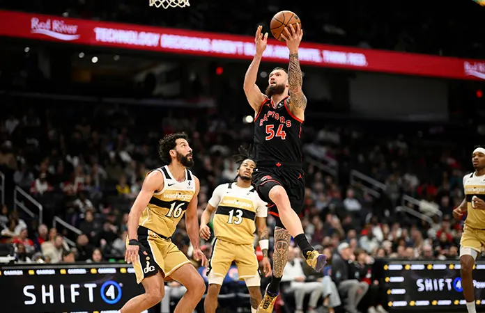 Raptors vencen a los Wizards