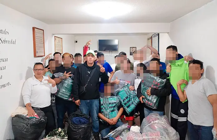 Reparte Pozos apoyos a adictos en recuperación