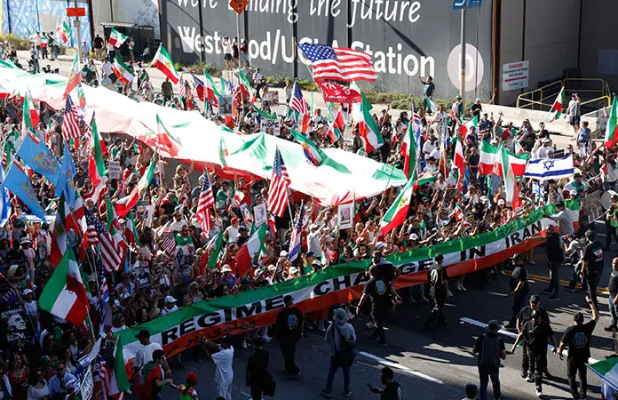 EU reporta tres soldados caídos