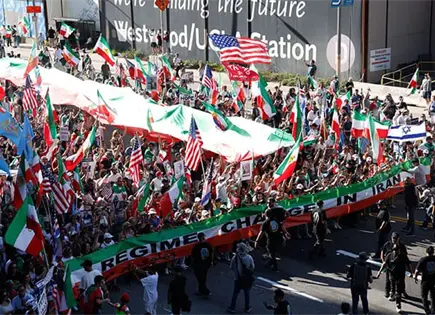 EU reporta tres soldados ca&iacute;dos