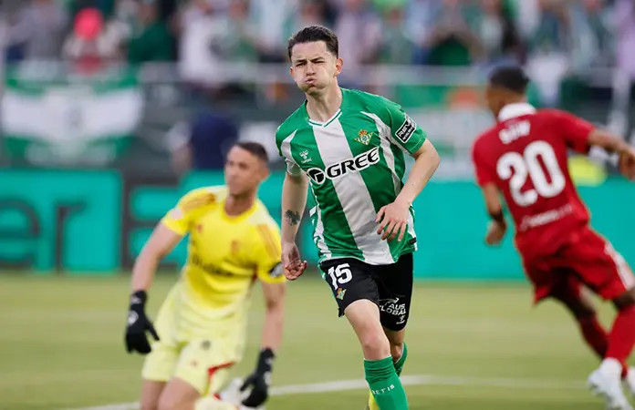 Fidalgo se estrena como goleador