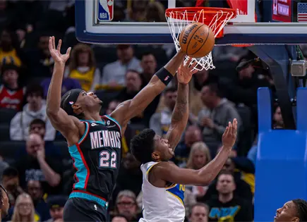 Grizzlies de Memphis vencen a Pacers de Indiana en Indian&aacute;polis