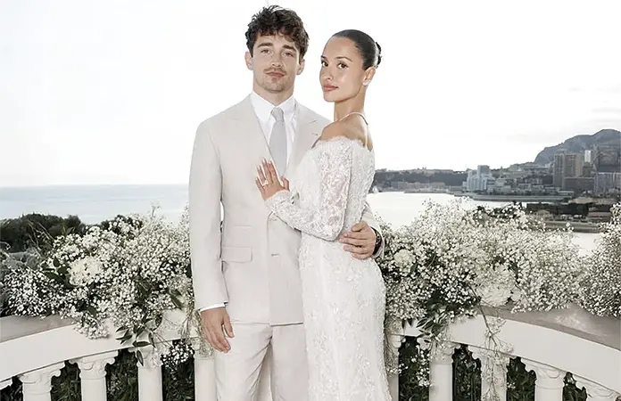 ALEXANDRA Y CHARLES SE CASAN POR EL CIVIL