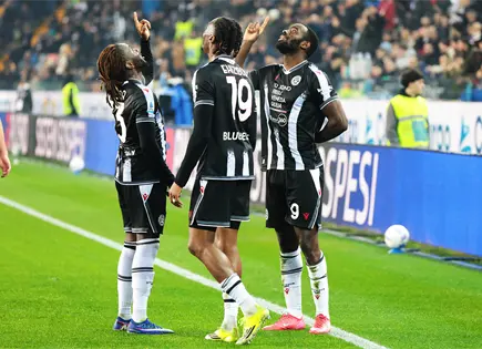 Fiorentina pierde 3-0 ante Udinese en Serie A