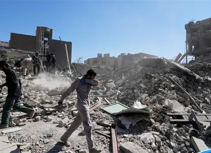 Israel intensifica ataques a&eacute;reos contra misiles iran&iacute;es en Teher&aacute;n