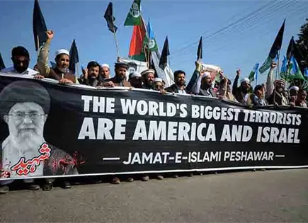 Pakist&aacute;n despliega sus tropas tras las protestas