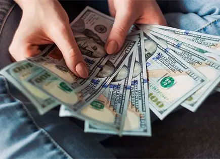 Reportan ca&iacute;da de 13% de las remesas