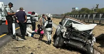 Dos lesionados en accidente sobre carretera 57