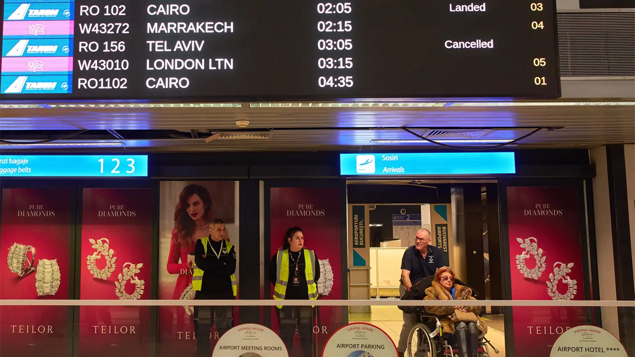 Estados Unidos coordina evacuación de ciudadanos varados en Oriente Medio