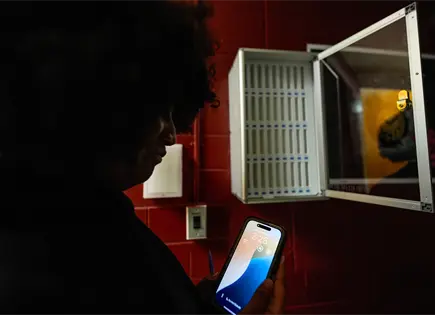 Expertos médicos alertan sobre ansiedad por noticias del conflicto en Irán Expertos médicos alertan sobre ansiedad por noticias del conflicto en Irán