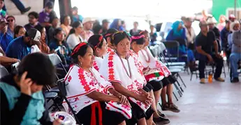 Llaman a postular a mujeres con liderazgo