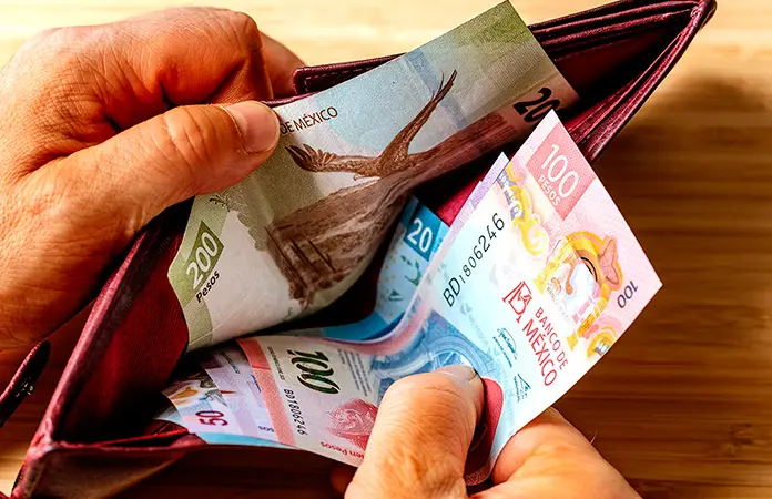 Martes negro para el peso y la BMV