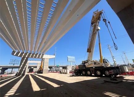 Atenci&oacute;n: montar&aacute;n trabes hoy en Circuito Potos&iacute;