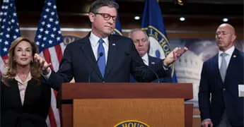 C&aacute;mara de Representantes rechaza resoluci&oacute;n sobre guerra en Ir&aacute;n