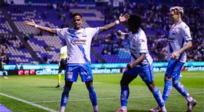 Puebla sorprende y derrota a Tigres