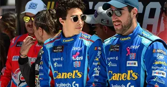 Canel&acute;s Racing alista su debut