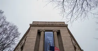 Departamento de Justicia EE.UU publica archivos adicionales de Jeffrey Epstein