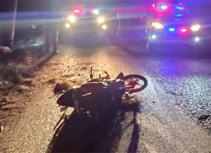 Fallece motociclista tras chocar contra un poste en Tamasopo