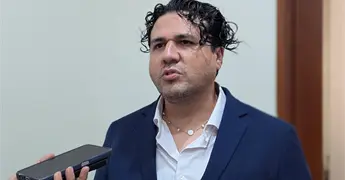 IFSE no investiga a D&iacute;az Salinas: Lecourtois