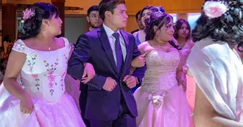 Organiza el DIF XV a&ntilde;os colectivos