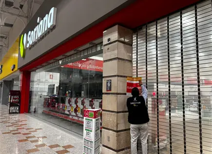 Clausuran Soriana, Sodimac e IHOP en SLP por falta de licencias