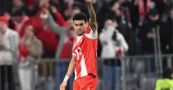 D&iacute;az brilla y Bayern aplasta al Gladbach