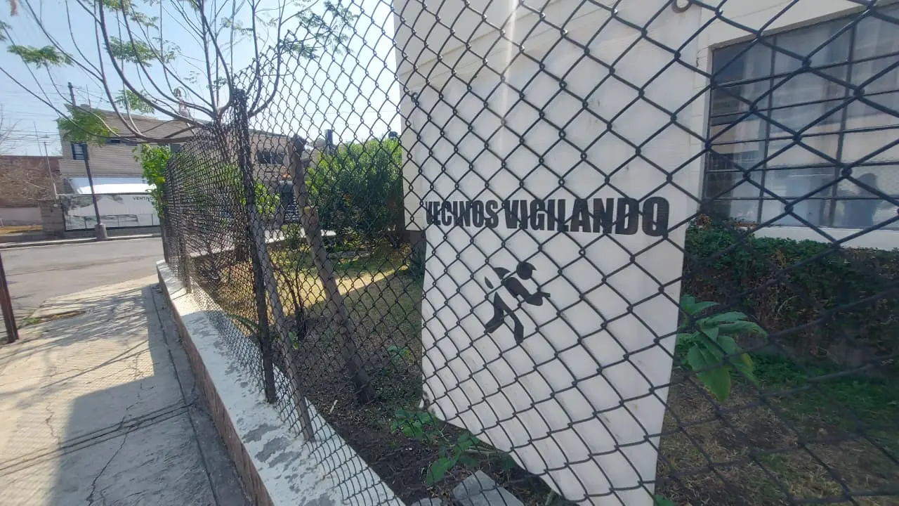 Denuncian ola de robos en colonias Las Águilas y Jardín