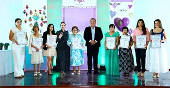 Galardonan a mujeres rioverdenses del a&ntilde;o