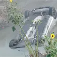 Localizan vehículo volcado con un hombre sin vida en el Río Santiago Localizan vehículo volcado con un hombre sin vida en el Río Santiago
