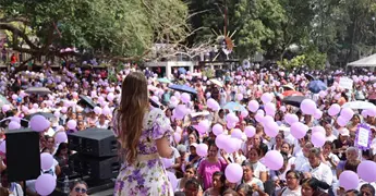 Ruth Gonz&aacute;lez encabeza marcha 8M en Axtla