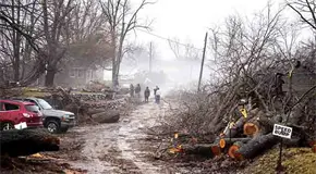 Tornados dejan 6 muertos en EU Tornados dejan 6 muertos en EU