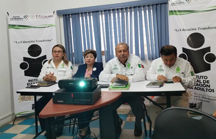 Vallenses, con bajo nivel educativo