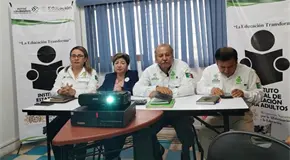 Vallenses, con bajo nivel educativo