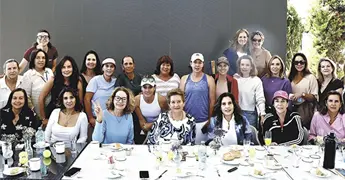 LAURA &iexcl;ADMIRAN SU FORTALEZA Y ENERG&Iacute;A!