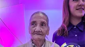 Reconocen a primera mujer empresaria